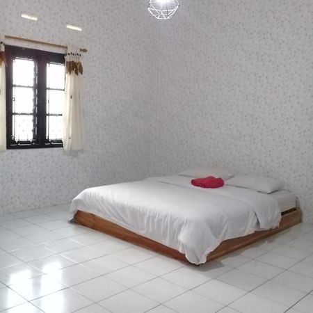 Ferienwohnung Ndalem Diajeng Yogyakarta Exterior foto