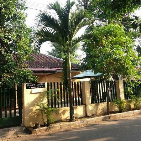 Ferienwohnung Ndalem Diajeng Yogyakarta Exterior foto